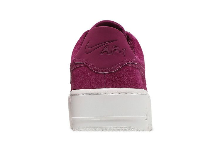 Кроссовки Nike Wmns Air Force 1 Sage Low 'True Berry'