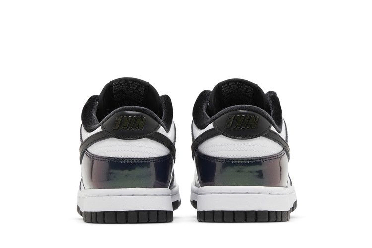 Кроссовки Nike Wmns Dunk Low SE 'Just Do It - Iridescent'
