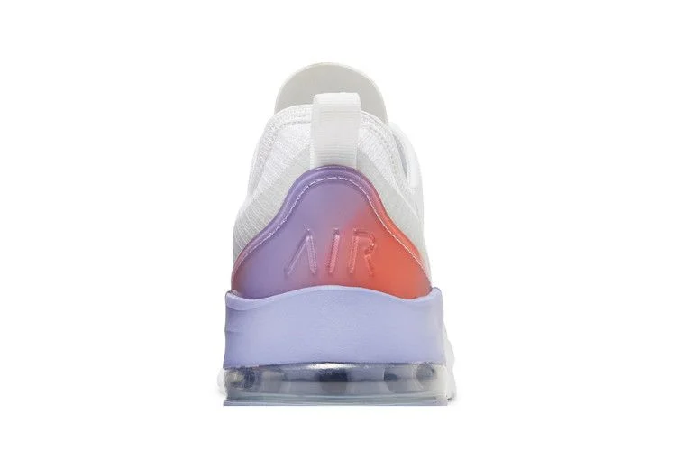 Krossovki-Nike-Wmns-Air-Max-Motion-2-White-Multi-6