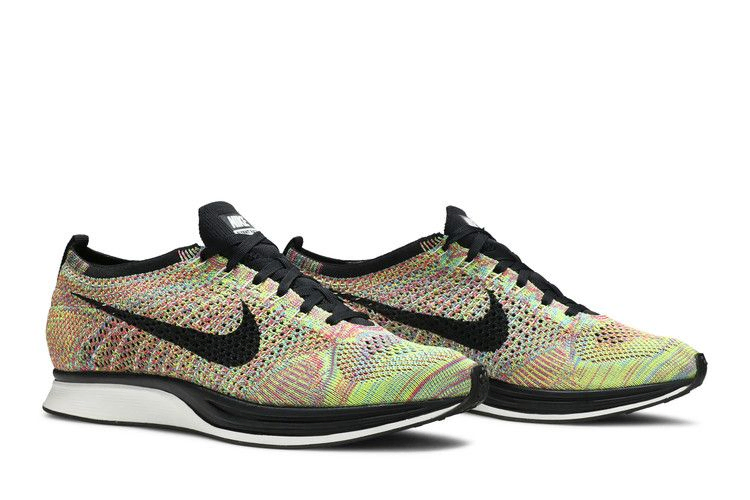 flyknit-racer-sp-limited-edition-milan-release-624194-004_07