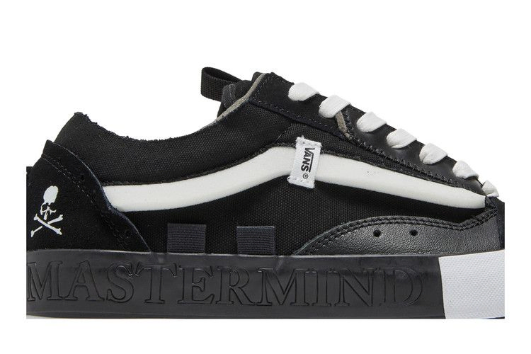 end-x-mastermind-japan-x-old-skool-black-vn0a45k15bg_01