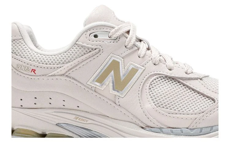 Кроссовки New Balance 2002R 'Cream'