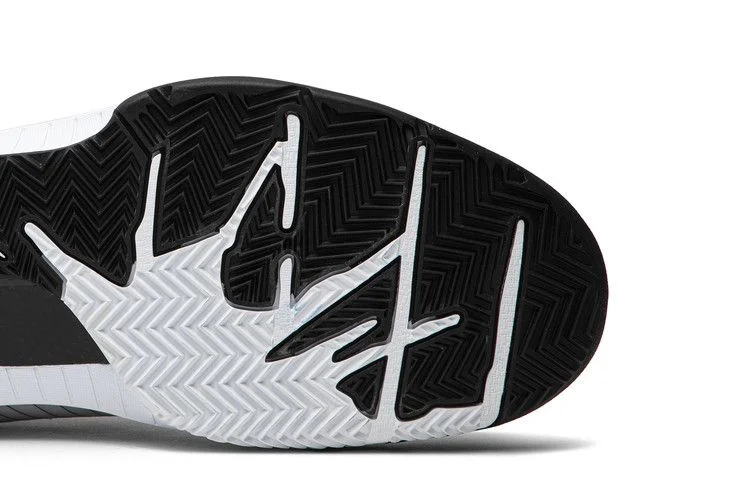 Krossovki-Nike-Zoom-Kobe-4-Protro-Del-Sol-2019-4