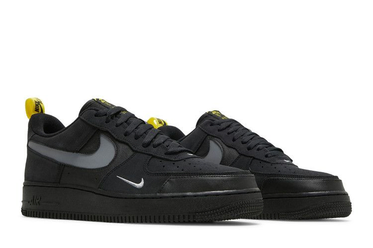 air-force-1-low-cut-out-swoosh-black-do6709-001_07