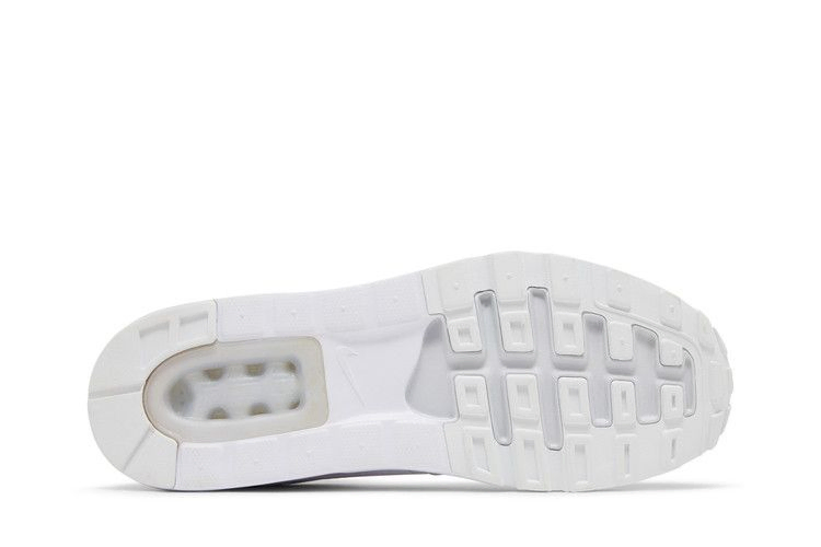 air-max-1-ultra-2-0-essential-875679-100_03