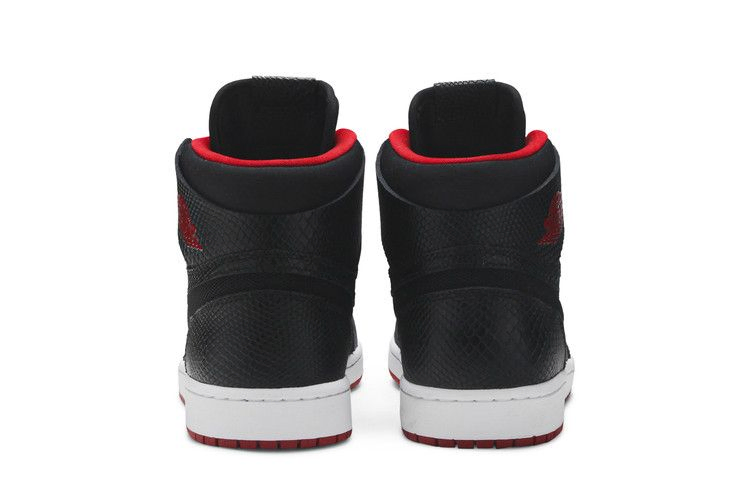air-jordan-1-retro-high-nouveau-snakeskin-819176-001_05