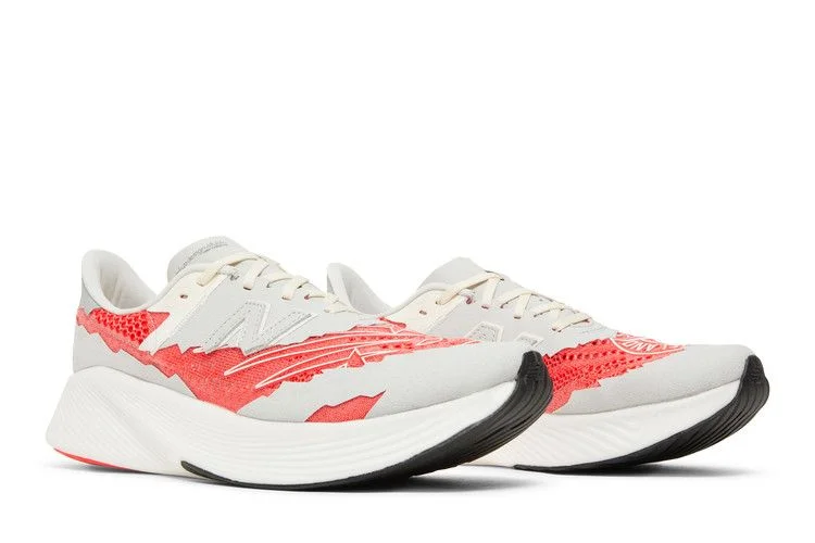 Krossovki-Stone-Island-x-Tokyo-Design-Studio-x-New-Balance-FuelCell-RC-Elite-v2-Energy-Red-7