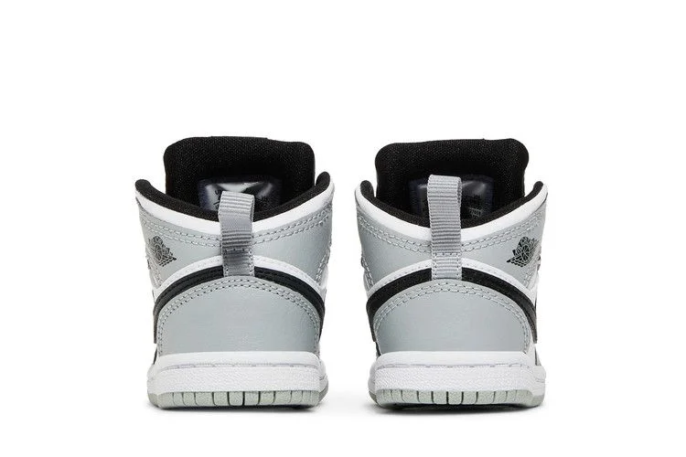 Krossovki-Air-Jordan-1-Mid-TD-Light-Smoke-Grey-5