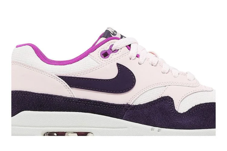 Krossovki-Nike-Wmns-Air-Max-1-Grand-Purple-1