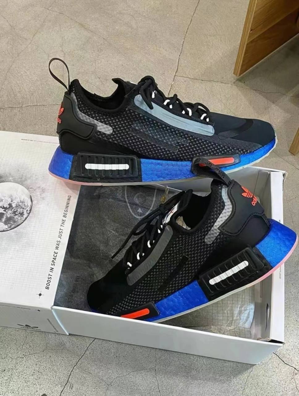 NASA-x-adidas-NMD_R1-Spectoo-Core-Black-1