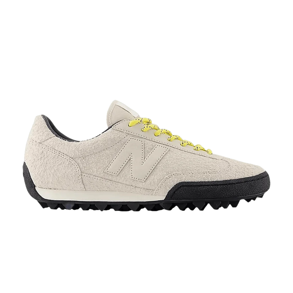 Krossovki-New-Balance-Gator-Run-Star-Burst