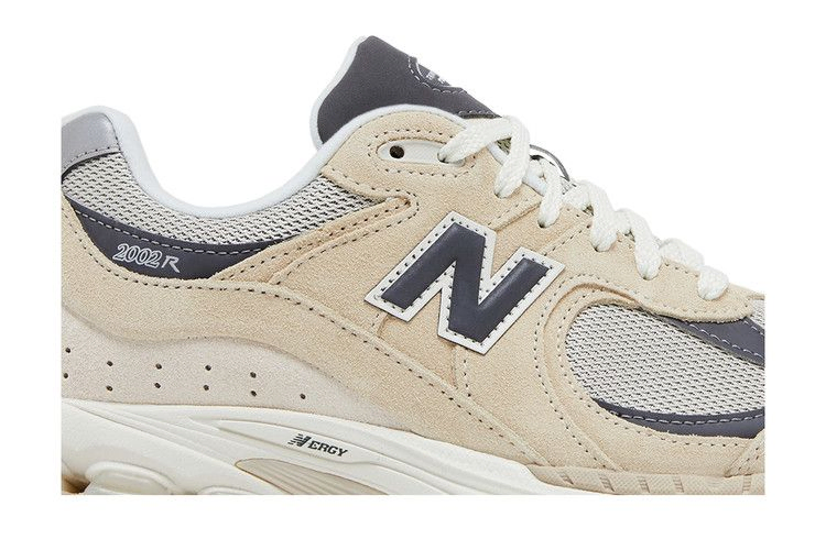 Кроссовки New Balance 2002R 'Sandstone Magnet'