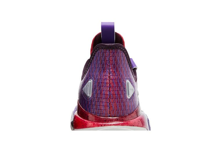 Кроссовки Kyrie Irving x Anta Shock Wave 5 Pro 'Moon'