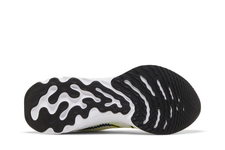 react-infinity-run-flyknit-3-premium-white-racer-blue-volt-dx1629-100_03