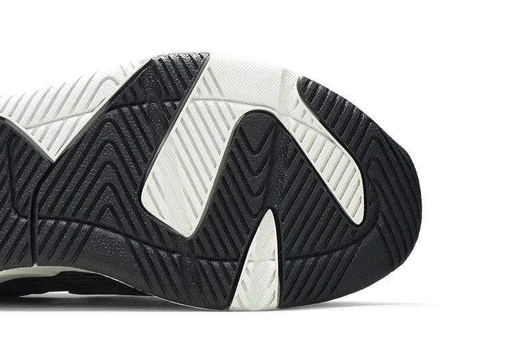 Krossovki-Air-Jordan-Air-Cadence-Dark-Smoke-Grey-4