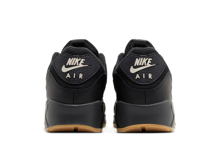 Кроссовки Nike Air Max 90 'Black Smoke Grey Gum'