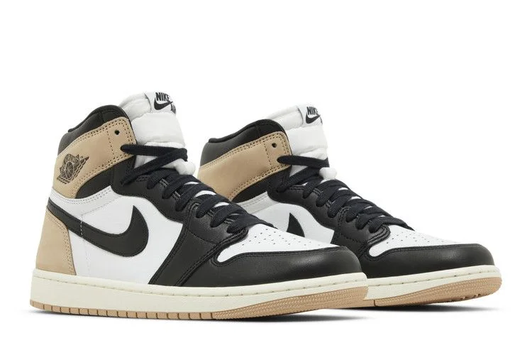 Krossovki-Wmns-Air-Jordan-1-Retro-High-OG-Latte-7