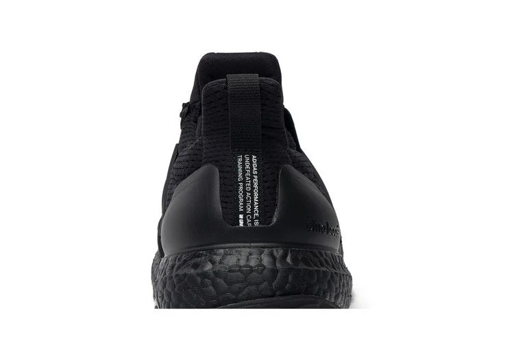 Кроссовки Undefeated x adidas UltraBoost 1.0 'Blackout'