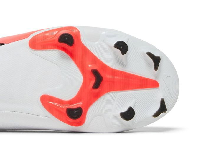 Кроссовки Nike Mercurial Vapor 13 Academy MG 'White Flash Crimson'