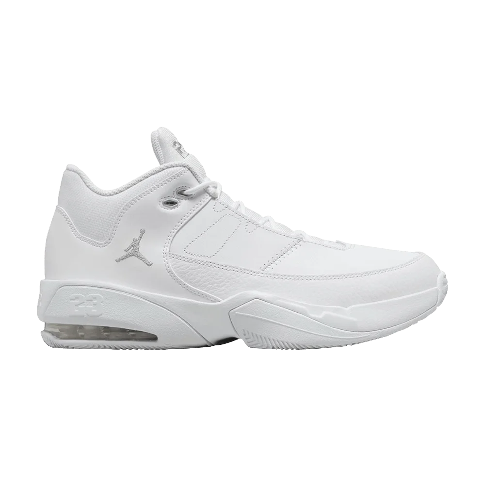 Krossovki-Air-Jordan-Max-Aura-3-White-Metallic-Silver