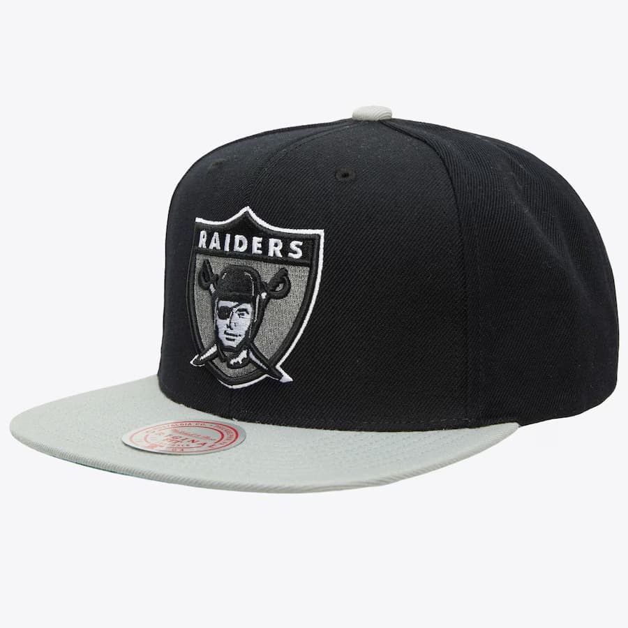 Бейсболка Mitchell & Ness Black Gray Oakland Raiders High Crown Structured Snapback Hat