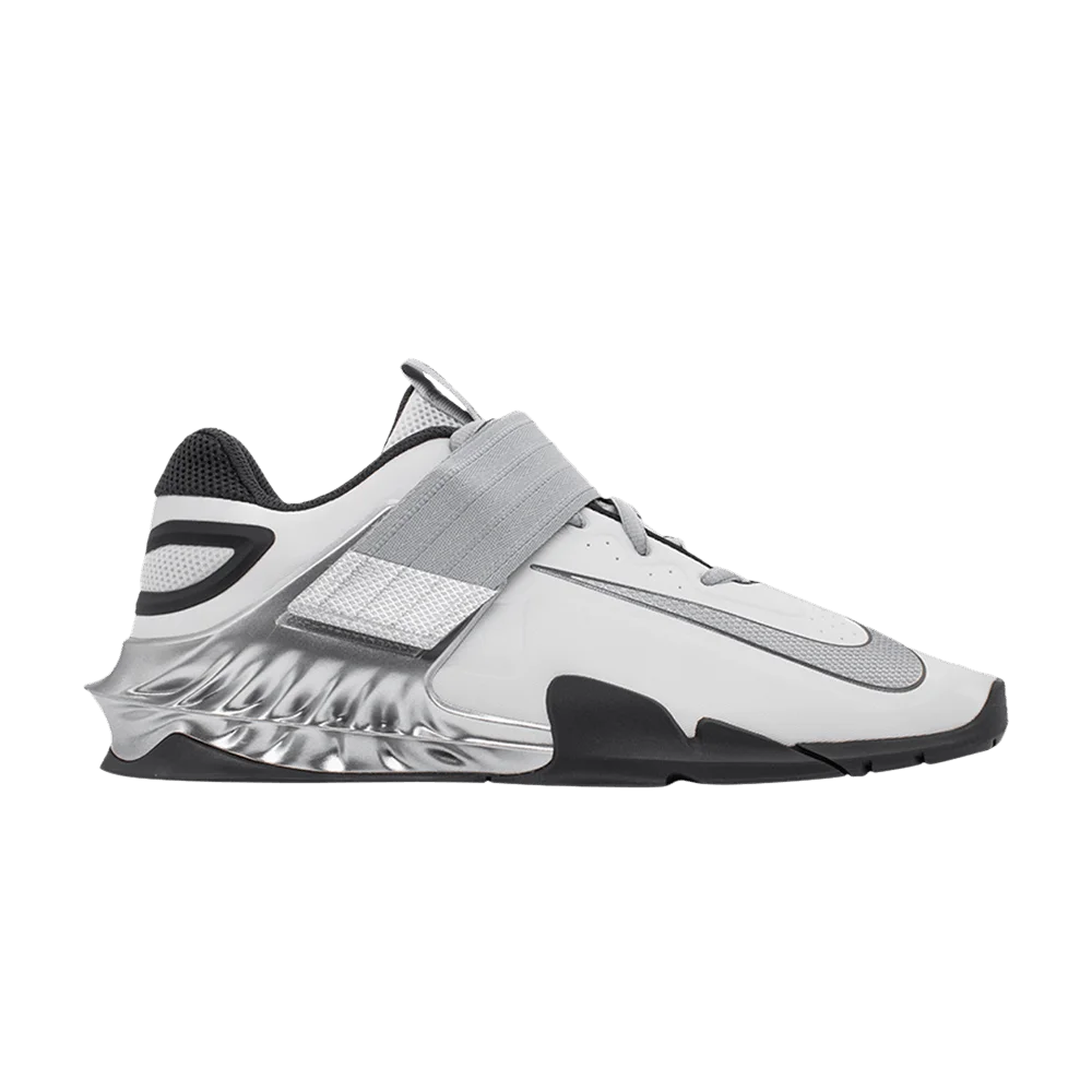 Krossovki-Nike-Savaleos-SE-Photon-Dust-Silver