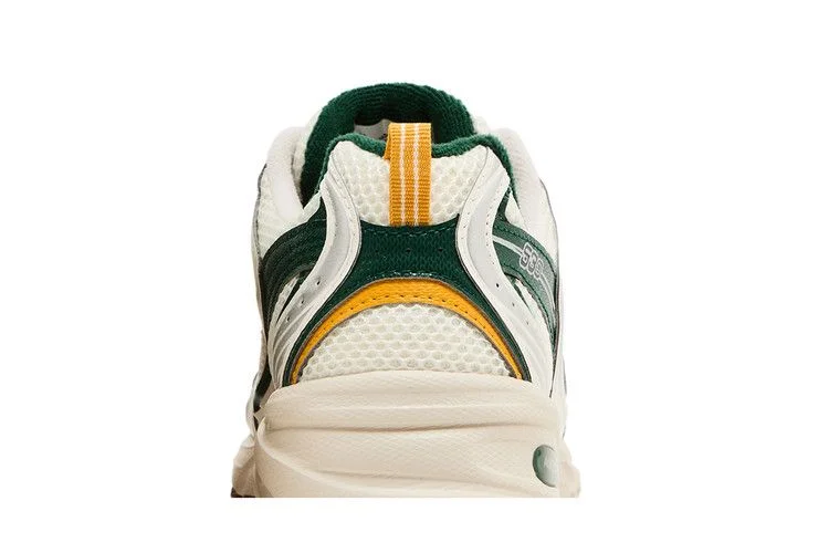 Krossovki-New-Balance-530-White-Green-Gold-ASOS-Exclusive-6