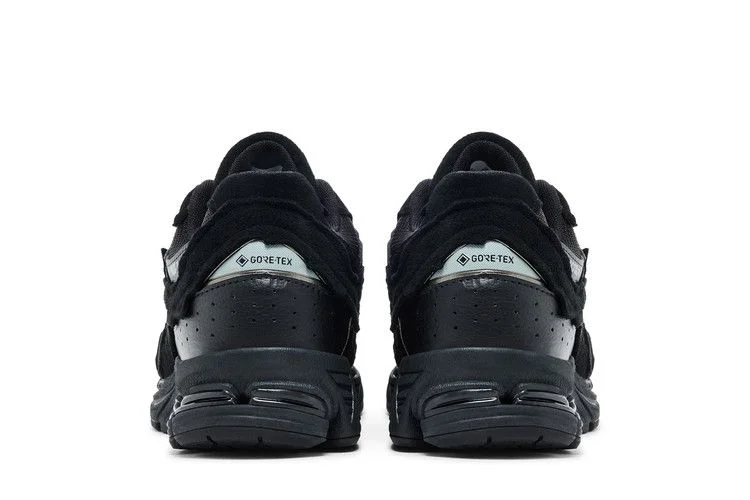 Кроссовки New Balance 2002R 'Protection Pack - Black'