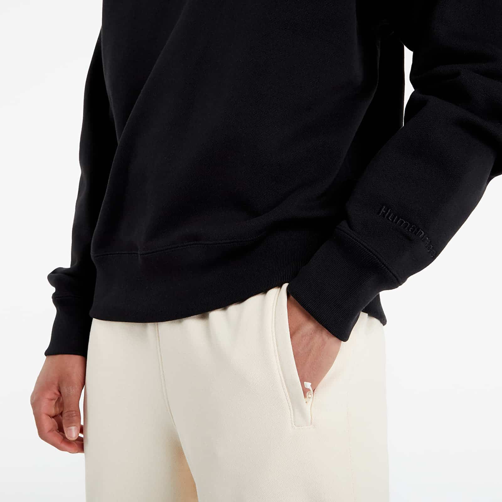 Свитшот adidas Pharrell Williams Basics Crewneck Sweatshirt Black