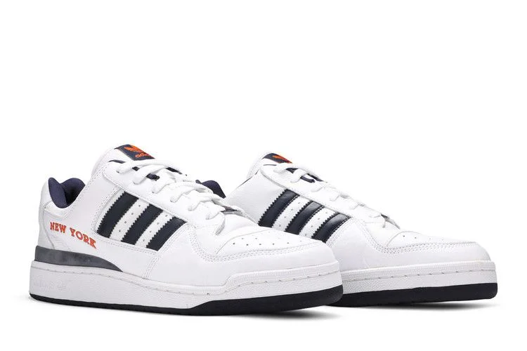 Krossovki-Adidas-Forum-2-Low-City-Pack-New-York-City-7