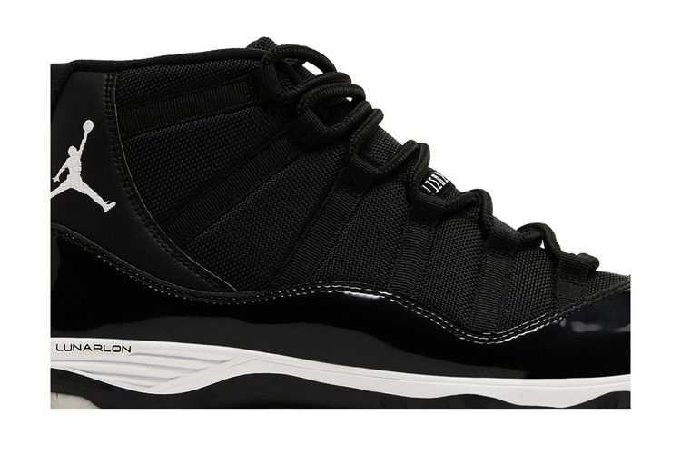 Кроссовки Air Jordan 11 Retro TD Cleat 'Space Jam'
