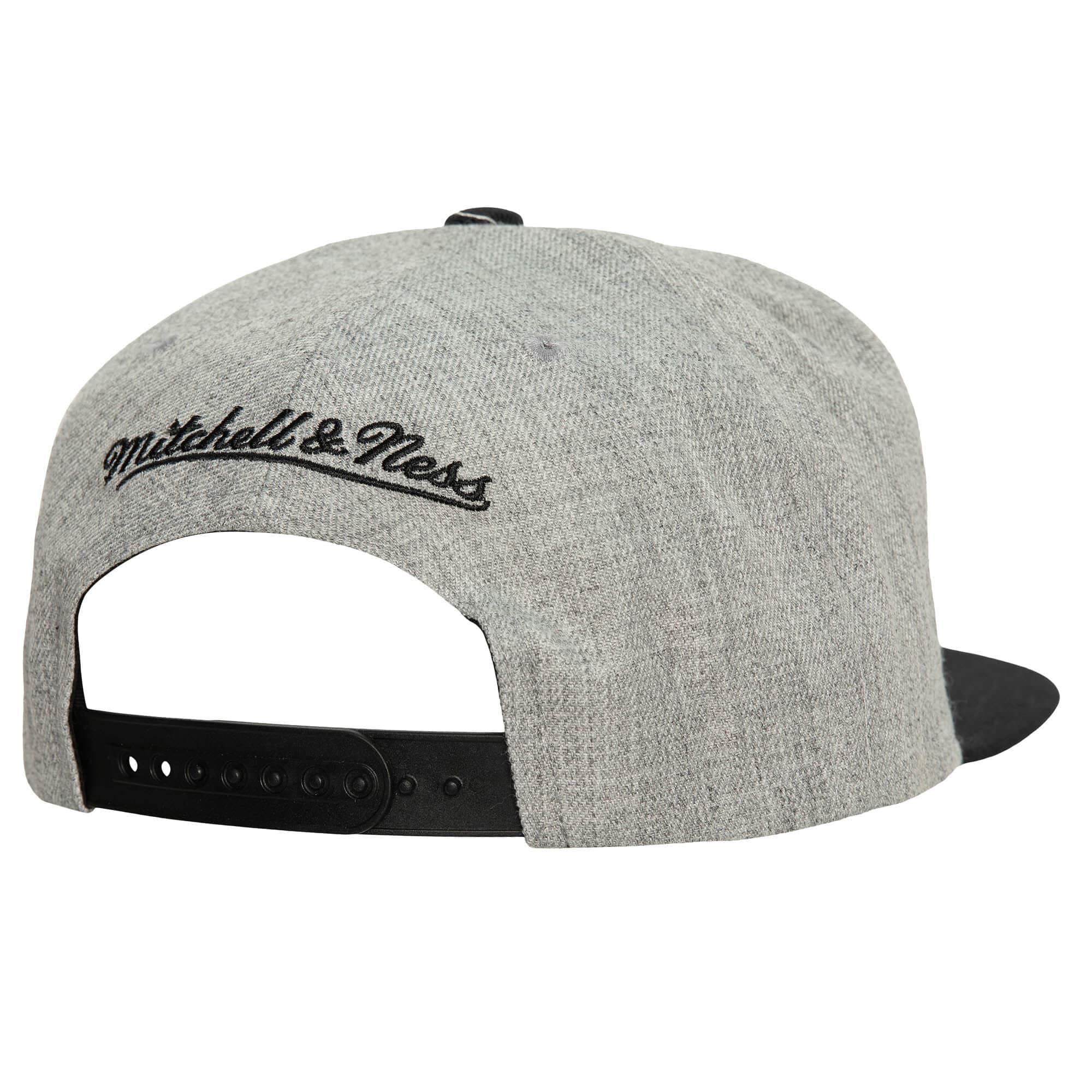 Mitchell-Ness-Heather-Underpop-Snapback-Boston-Celtics-Hat-1