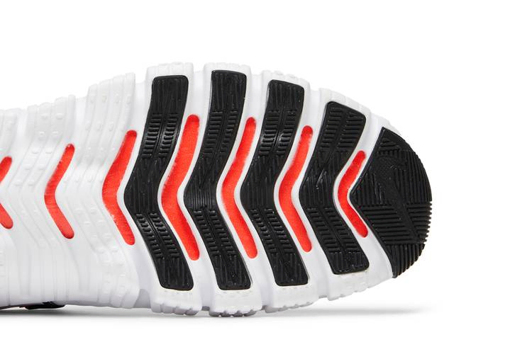 Кроссовки Nike Free Metcon 5 'White Bright Crimson'