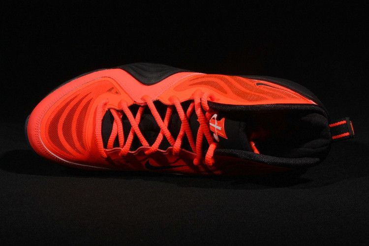 air-penny-5-total-crimson-537331-800_02