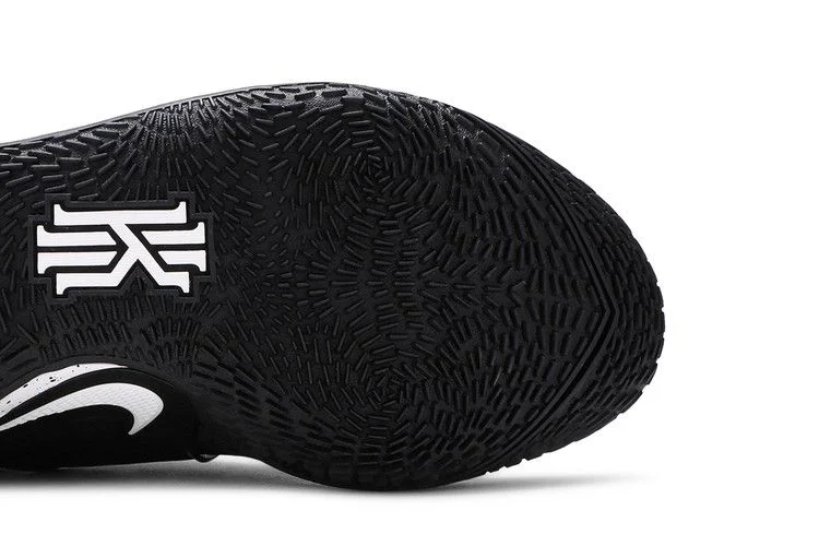 Кроссовки Nike Kyrie Low 2 'Black'