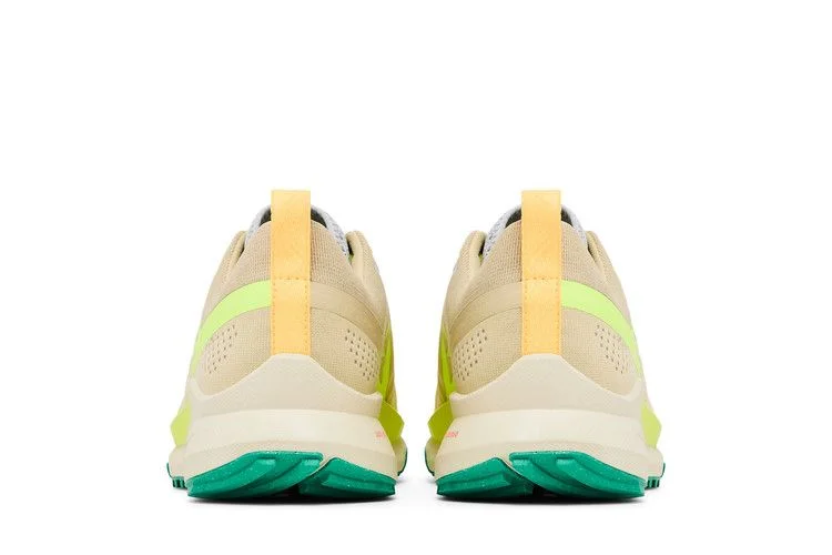 Кроссовки Nike React Pegasus Trail 4 'Team Gold Volt'