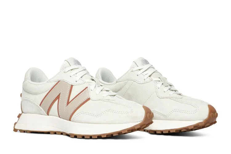 Krossovki-Bandier-x-New-Balance-Wmns-327-Move-Her-World-7
