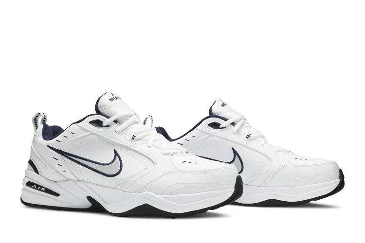 Krossovki-Nike-Air-Monarch-IV-4E-Wide-7