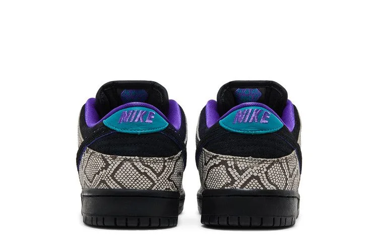 dashawn-jordan-x-dunk-low-sb-copperhead-ib6208-200_6