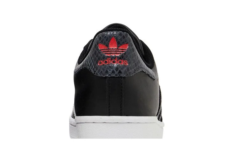 Кроссовки Adidas Wmns Superstar 'Black White Snakeskin'