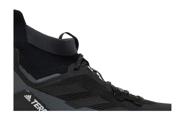 Кроссовки Adidas Terrex Free Hiker 2 'Black Carbon'