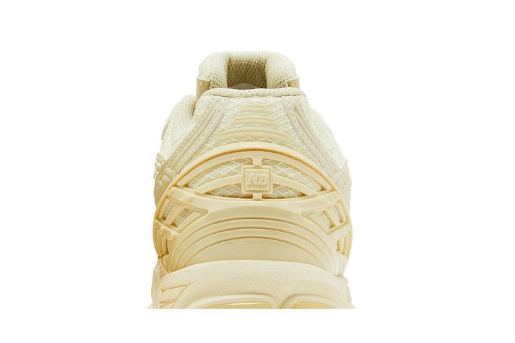 Кроссовки New Balance 1906U 'Butter Yellow'