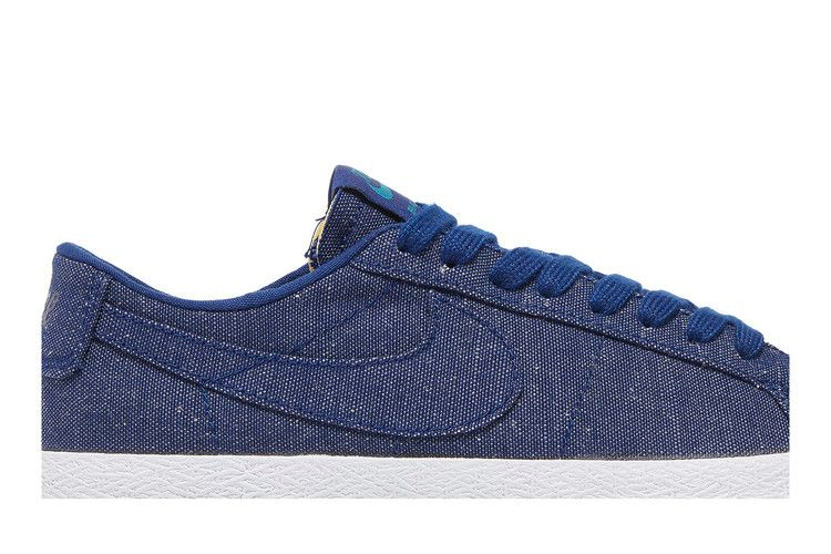 zoom-blazer-low-canvas-decon-sb-blue-void-ah3370-400_01