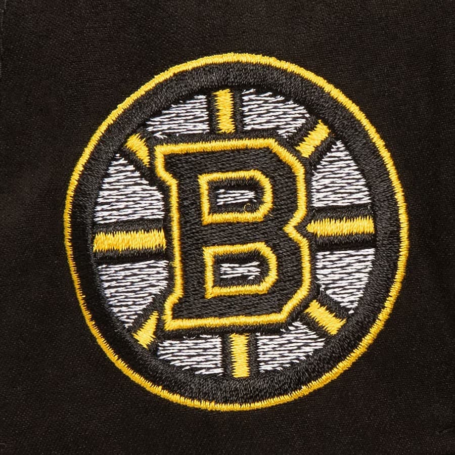 Mitchell-Ness-Black-Boston-Bruins-Suede-Pro-Adjustable-Hat-2