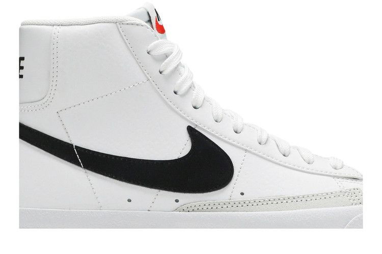 blazer-mid-77-gs-white-black-da4086-100_01