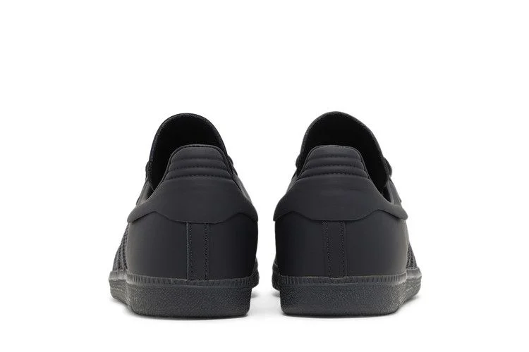 Krossovki-Pharrell-x-adidas-Samba-Human-Race-Charcoal-5