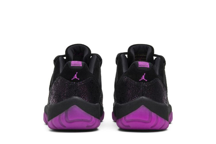 Кроссовки Wmns Air Jordan 11 Low 'Rook to Queen'