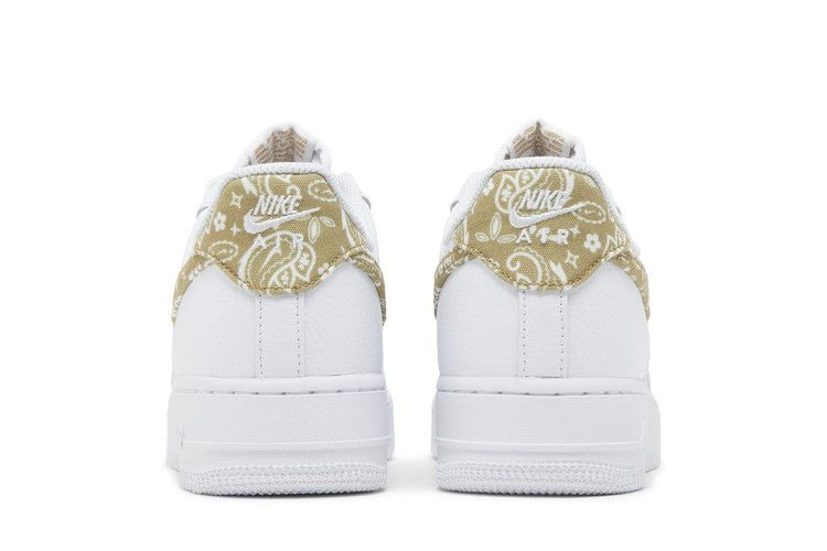 Кроссовки Nike Wmns Air Force 1 '07 Essential 'Barely Paisley'