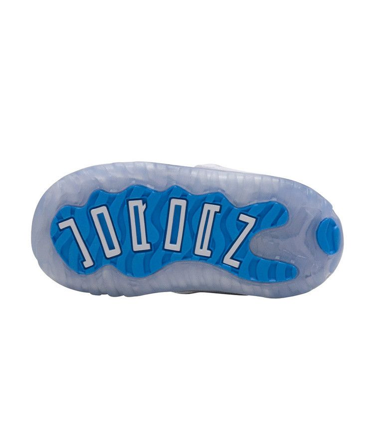 air-jordan-11-retro-td-505836-106_03