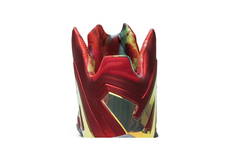 Кроссовки Nike LeBron 11 Elite SE 'Championship'